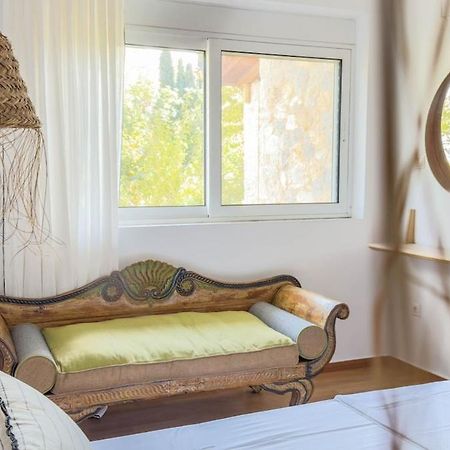 Appartement Σύγχρονο Vintage Στο Μαρούσι à Athènes Extérieur photo