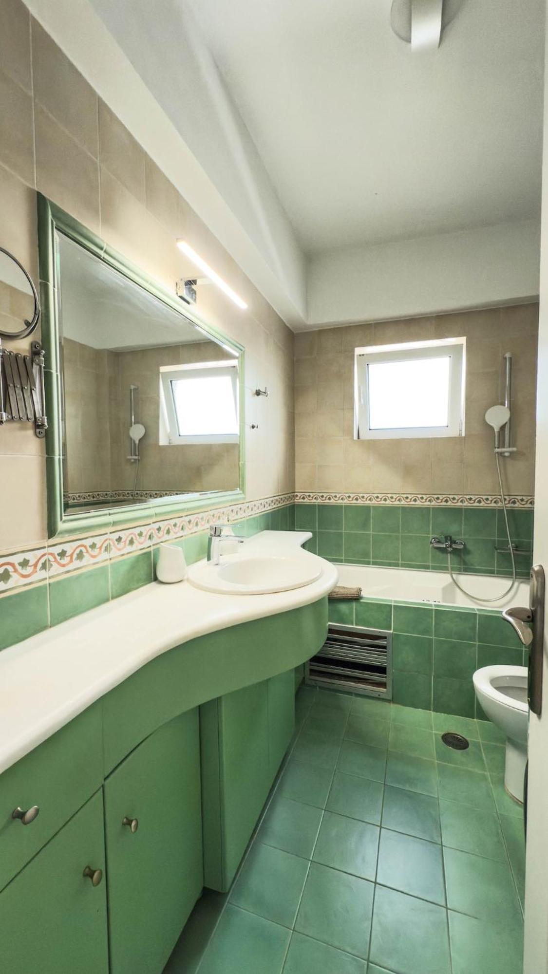 Appartement Σύγχρονο Vintage Στο Μαρούσι à Athènes Extérieur photo